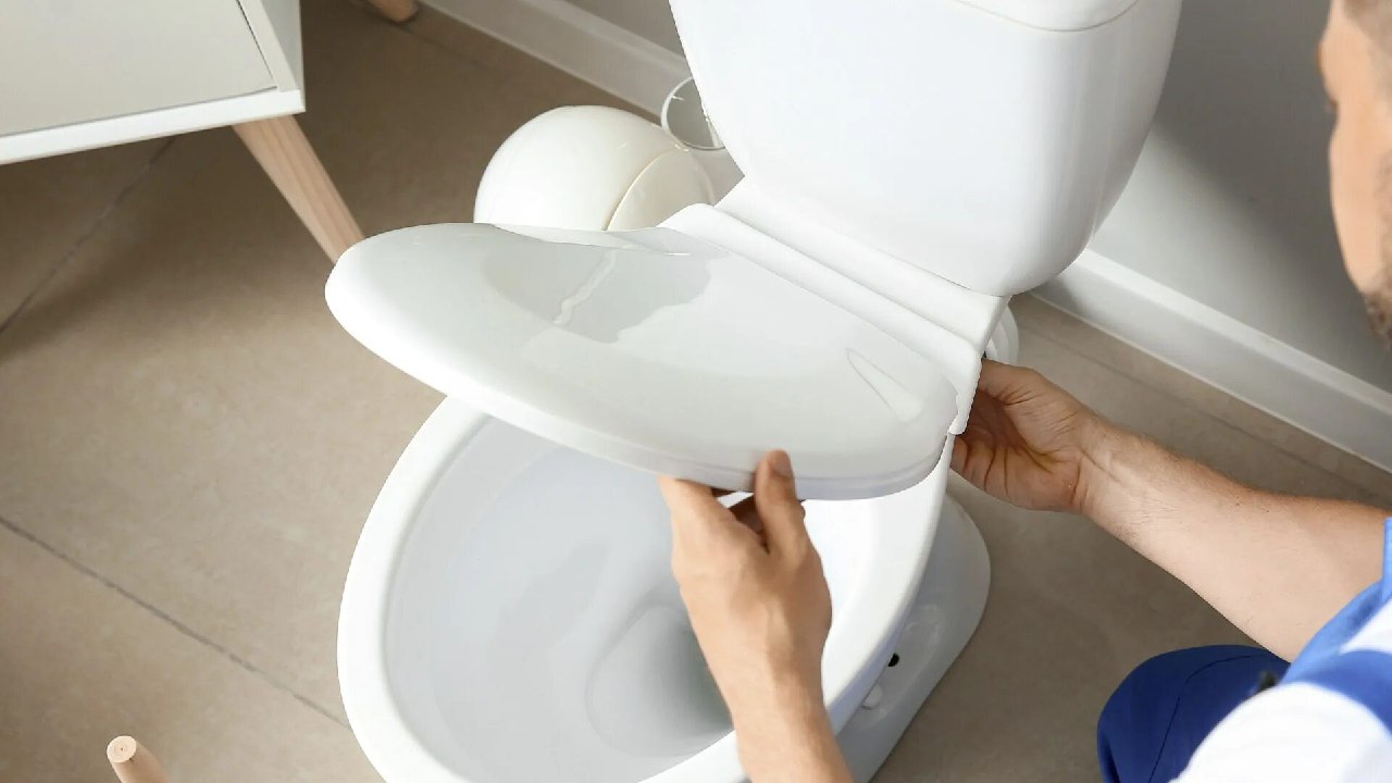 Установка унитаза - Сантехнические услуги