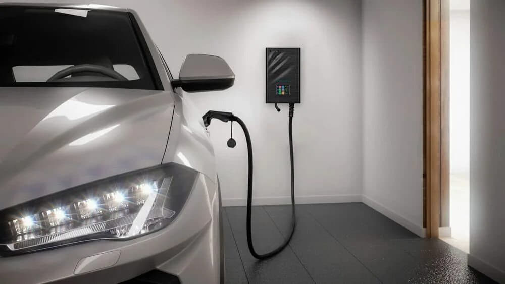 Elektromobil zaryadkasi o‘rnatish