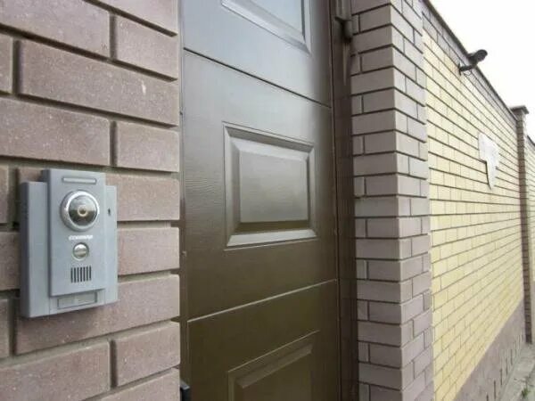 Установка домофона, роджета и электрических ворот