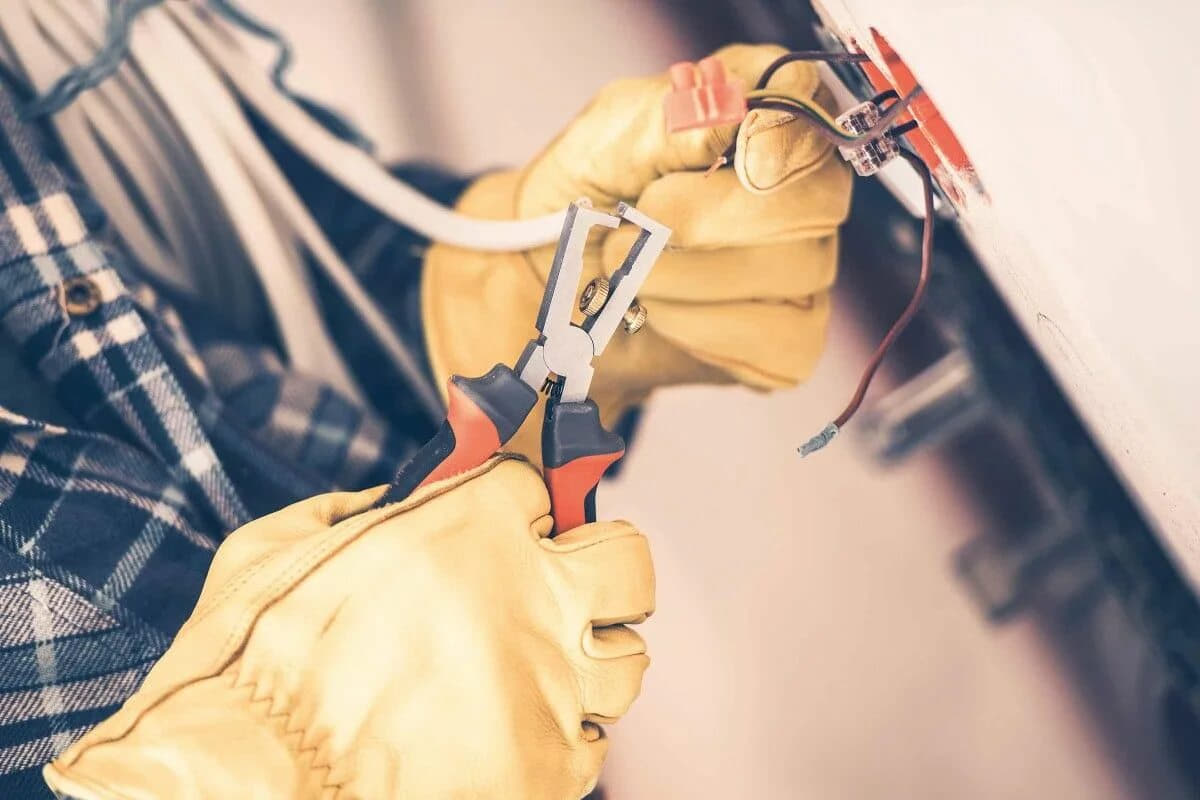 Электромонтаж