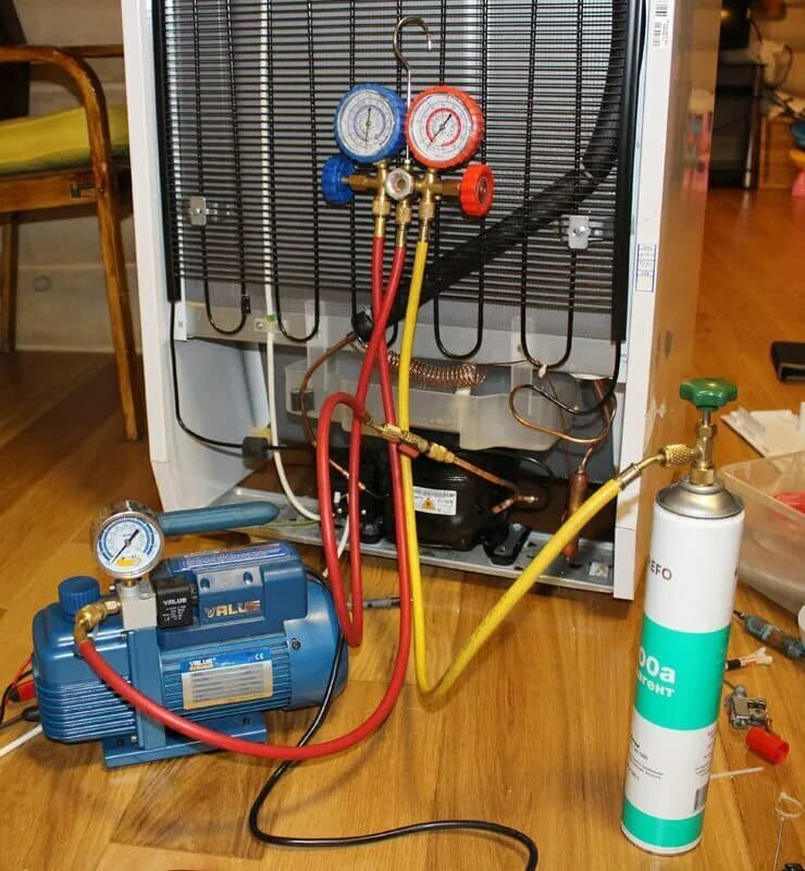 Заправка фреона в холодильник