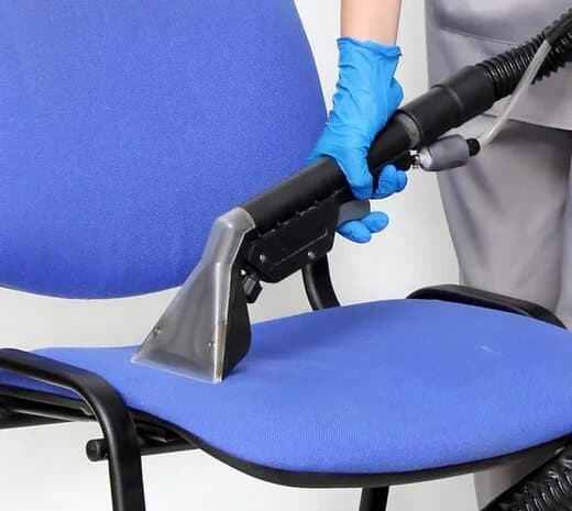 Услуга по чистке стульев