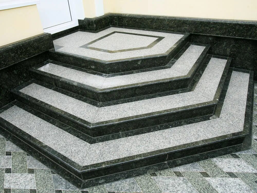 Укладка гранита и мрамора