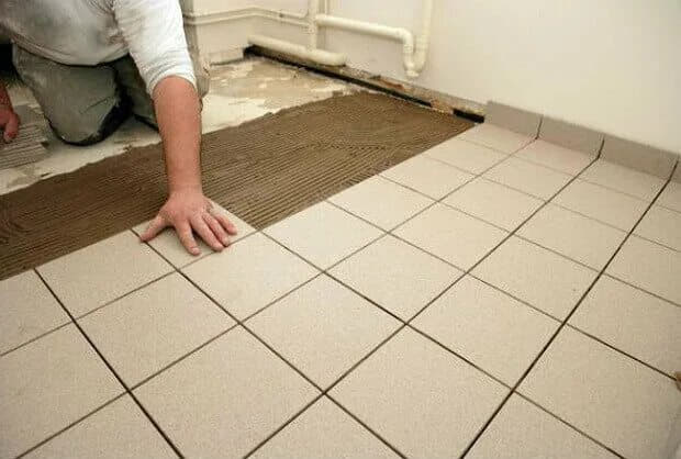 Укладка кафеля - Услуги по ремонту жилья