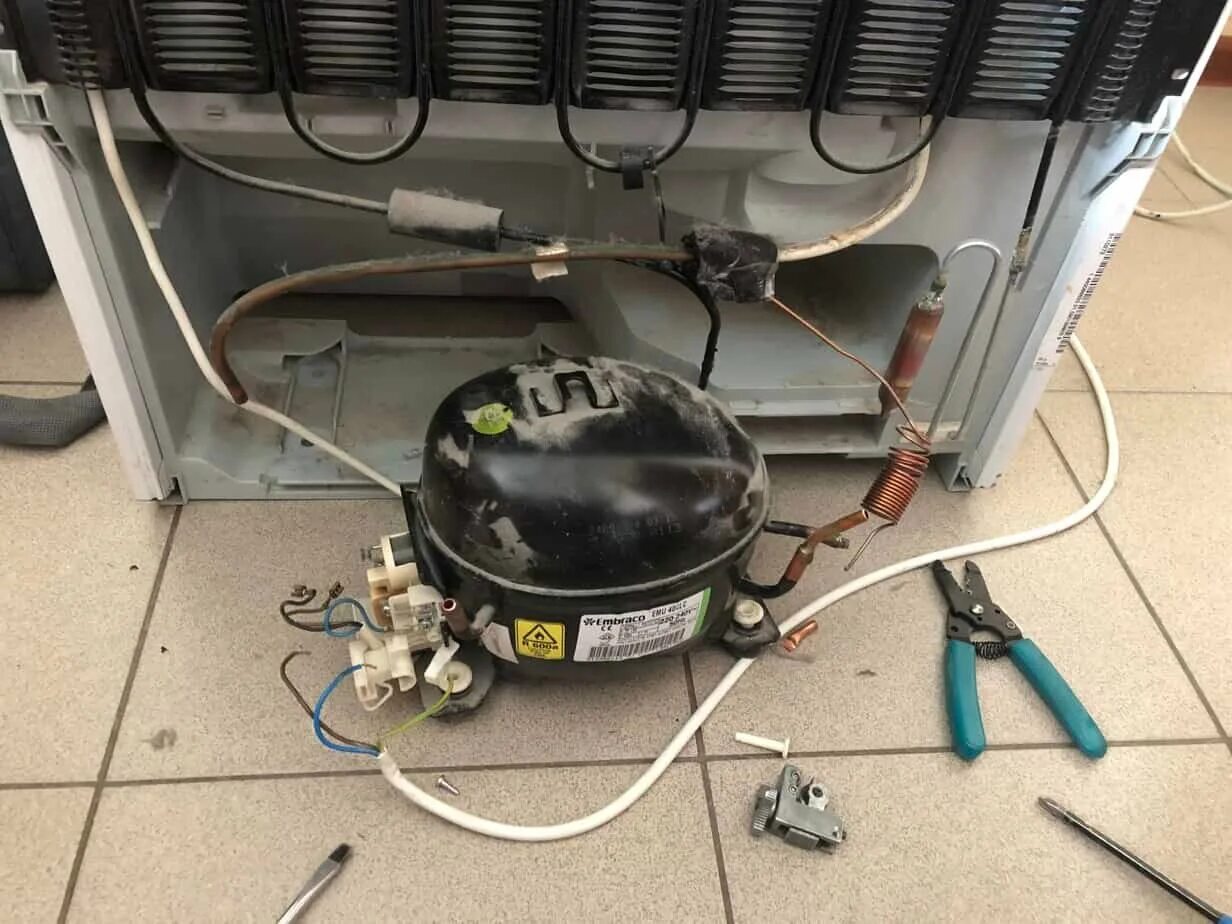 Ремонт мотора холодильника