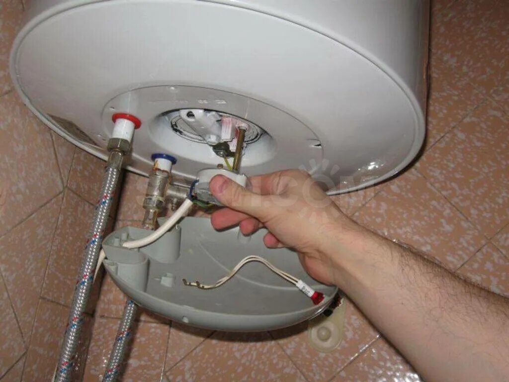 Чистка Аристона - Сантехнические услуги