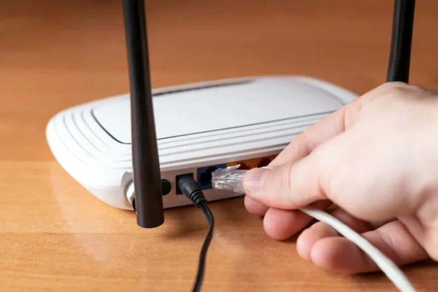 Установка интернет-кабеля и Wi-Fi