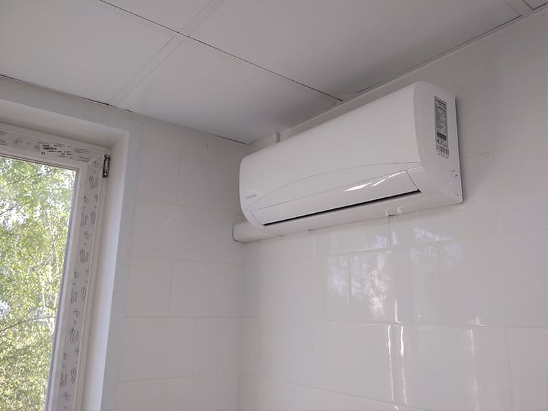 Установка кондиционера