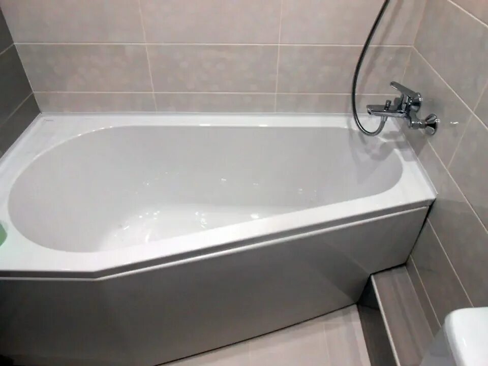 Услуга установки ванны