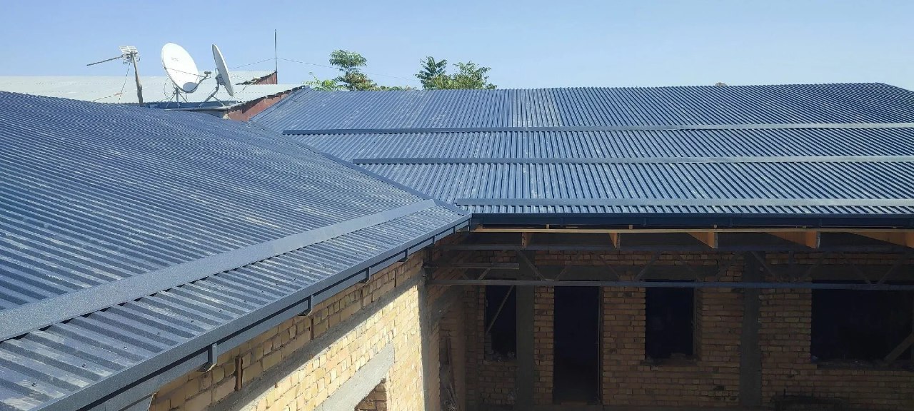 Монтаж металлической крыши