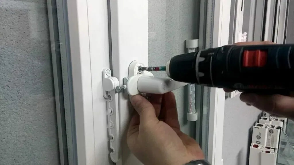 Услуга по замене ручки Akfa