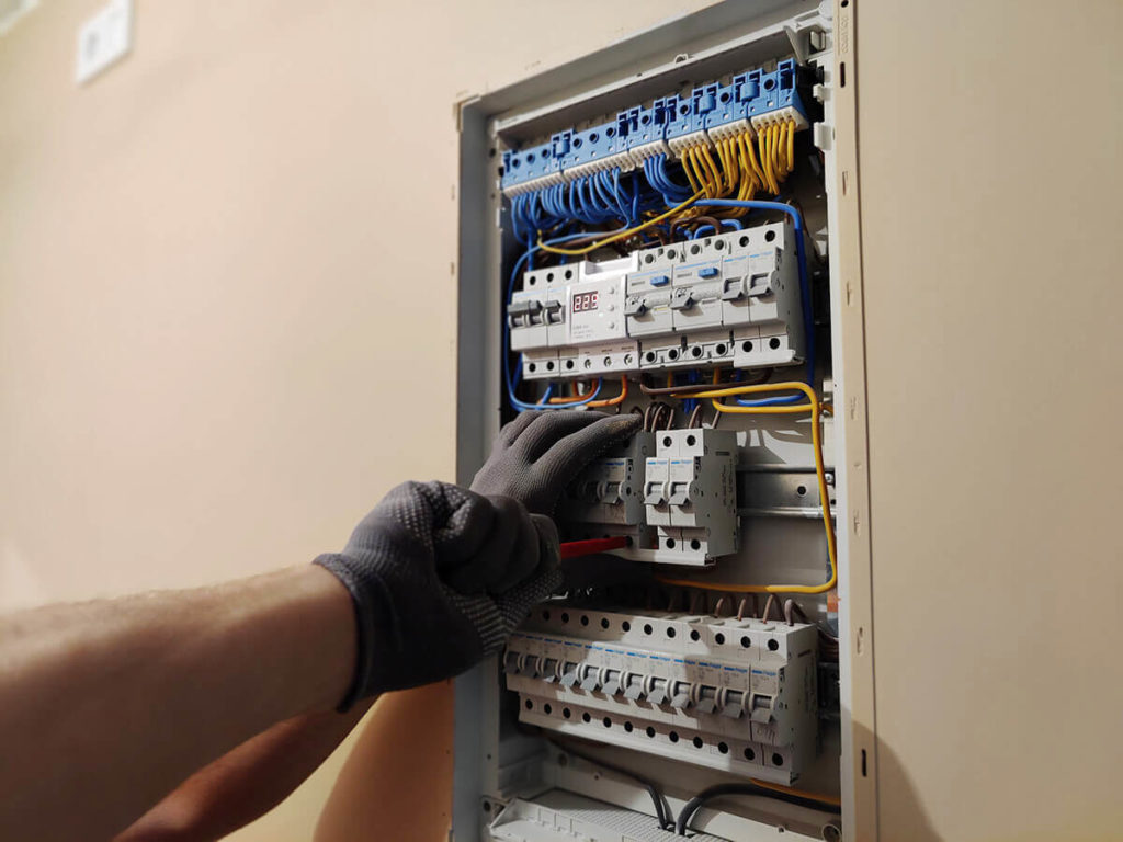 Электромонтажные работы