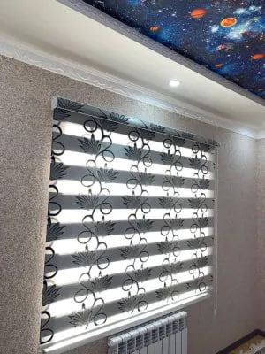 Установка жалюзи типа плиссе