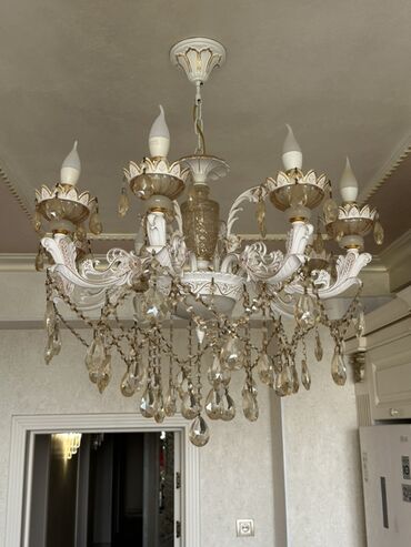 Установка люстры