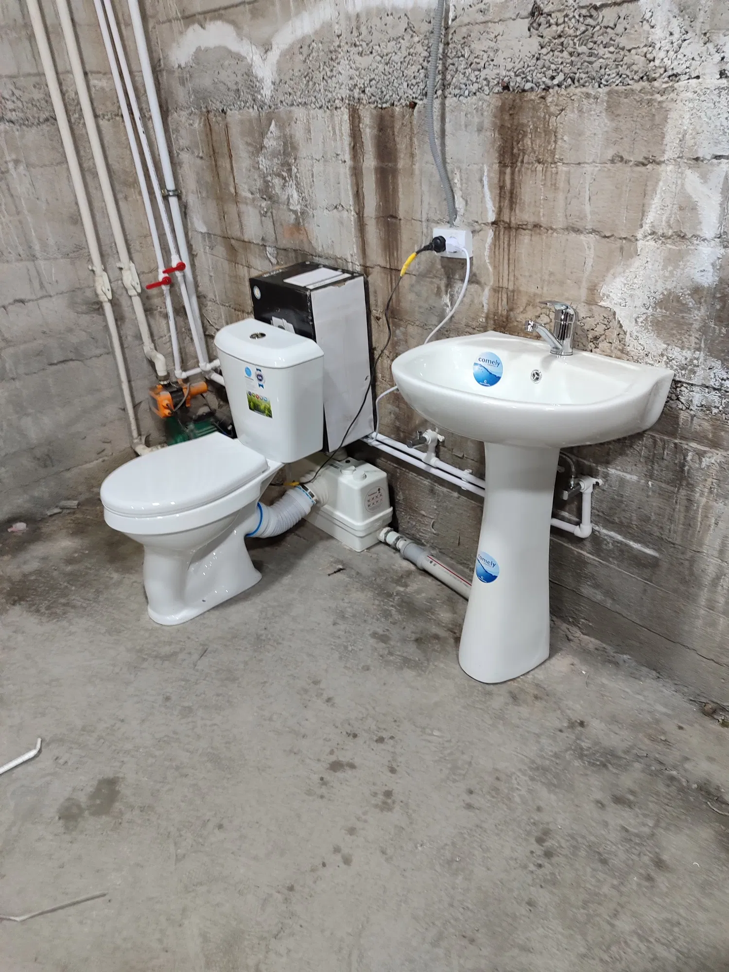 Установка раковины