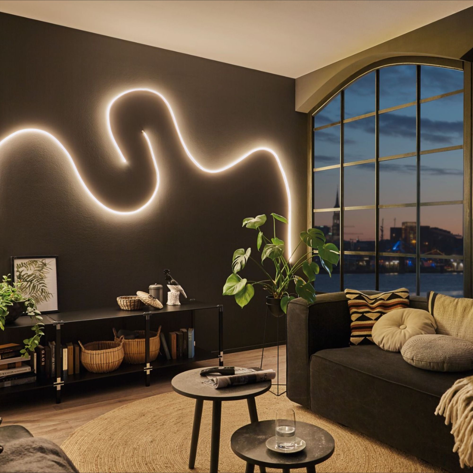 Монтаж подсветки (LED-ламп)