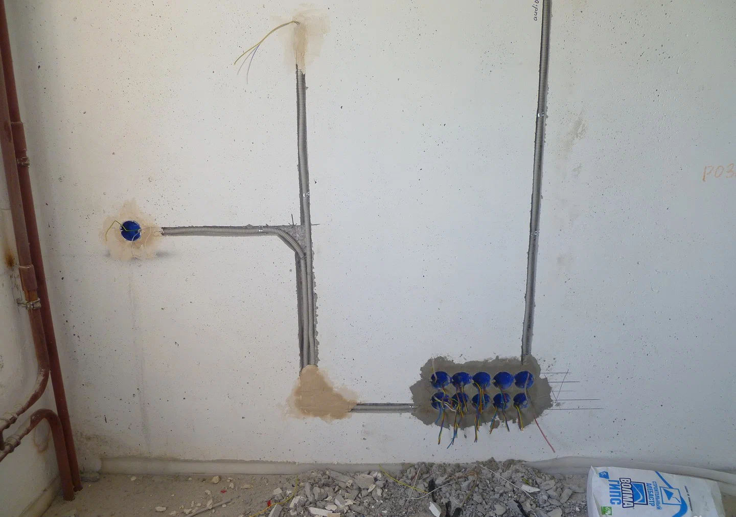 Монтаж электрической точки