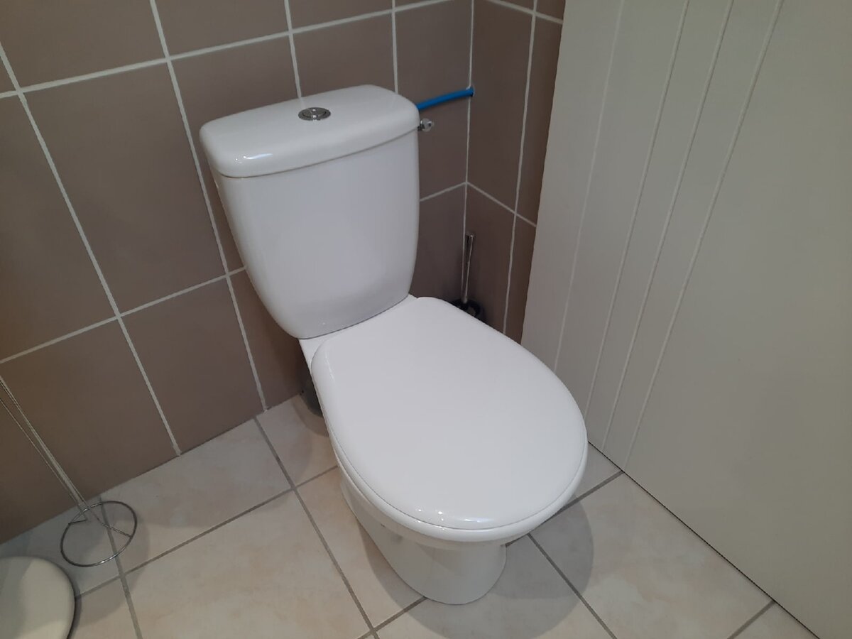 Установка унитаза