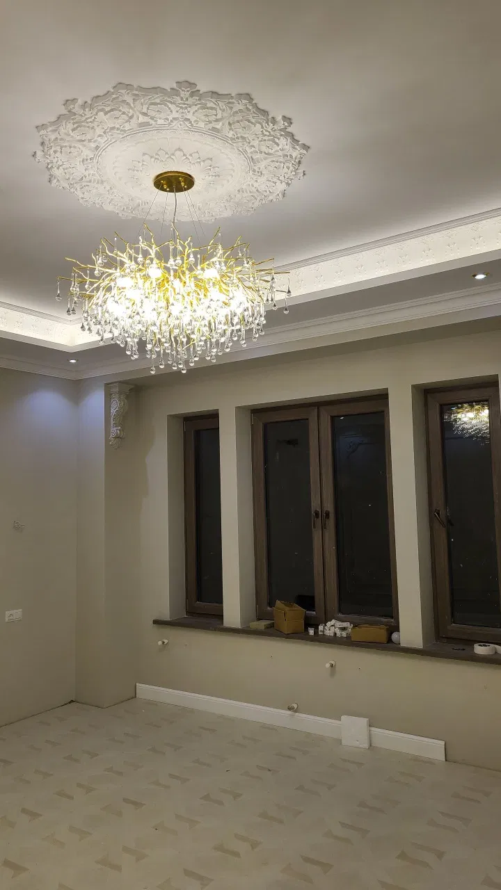 Установка люстры