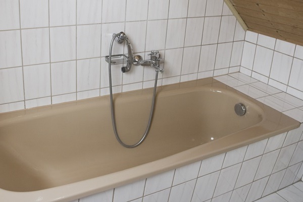 Установка ванны