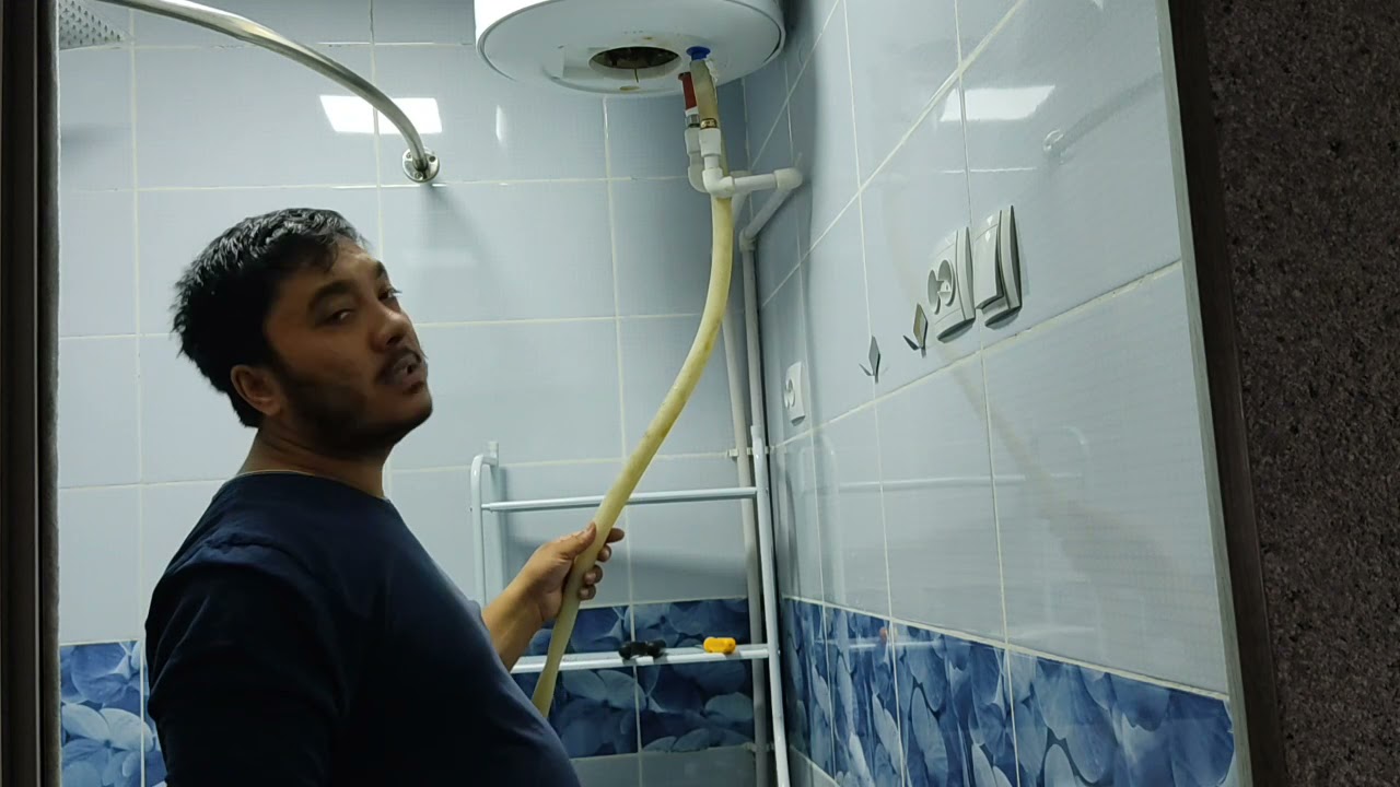 Установка водонагревателя Ariston