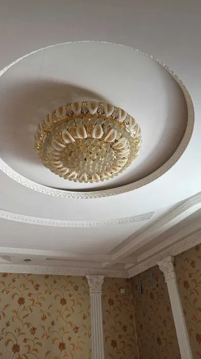 Установка люстры