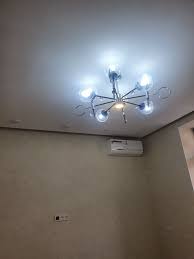 Установка люстры